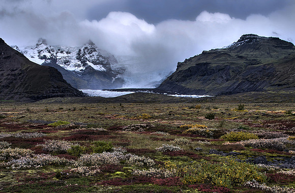 Svinafellsjokull Glacier